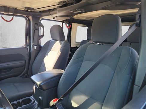 Used 2022 Jeep Wrangler Unlimited Willys image 13