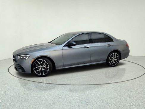 Used 2022 Mercedes-Benz E 350 Sedan image 15