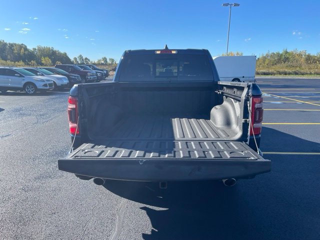 Used 2024 RAM 1500 Laramie AWD/4WD image 15