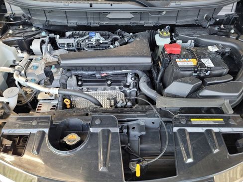 Certified 2020 Nissan Rogue S image 20