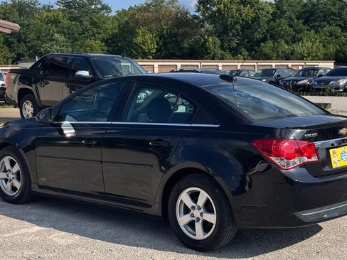 Used 2015 Chevrolet Cruze LT FWD image 12
