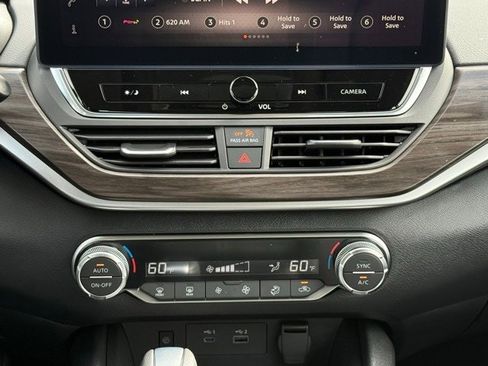 New 2025 Nissan Altima 2.5 SV w/ SV Special Edition Package image 26