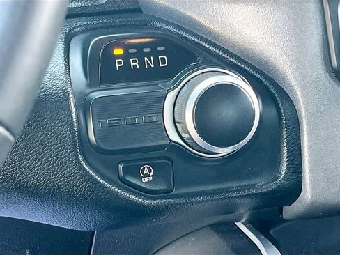 Used 2021 RAM 1500 Big Horn image 16