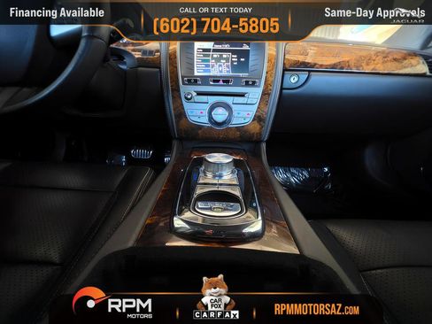 Used 2010 Jaguar XK Coupe RWD image 15