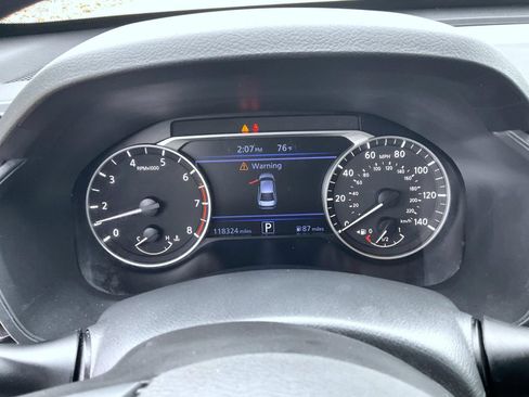Used 2022 Nissan Altima 2.5 SV FWD image 12