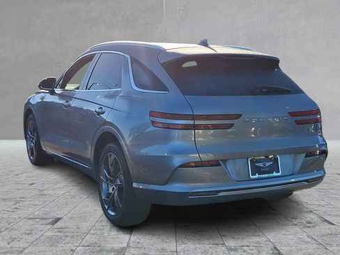 Certified 2023 Genesis Electrified GV70 w/ Prestige Package AWD/4WD image 4