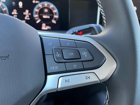 New 2026 Volkswagen Tiguan S FWD image 6