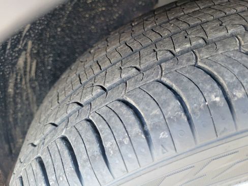 New 2025 Hyundai Venue SEL image 11