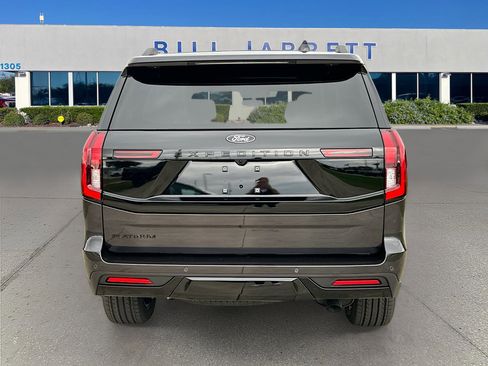 New 2025 Ford Expedition Platinum w/ Stealth Performance Package image 5