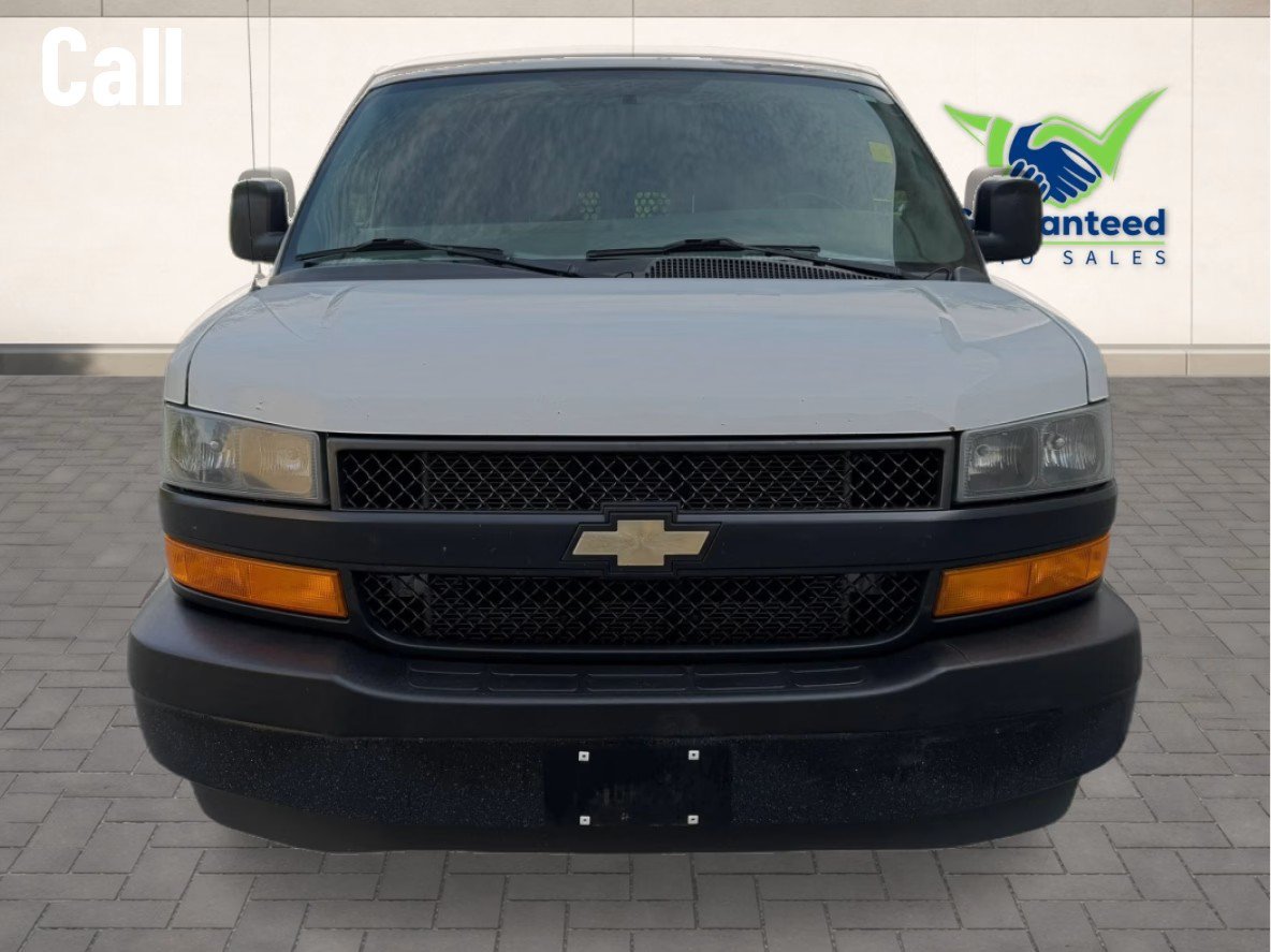 Used 2019 Chevrolet Express 2500 w/ Communications Package RWD image 3