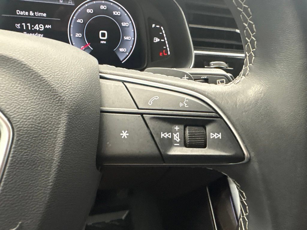 Certified 2023 Audi Q8 Premium AWD/4WD image 38