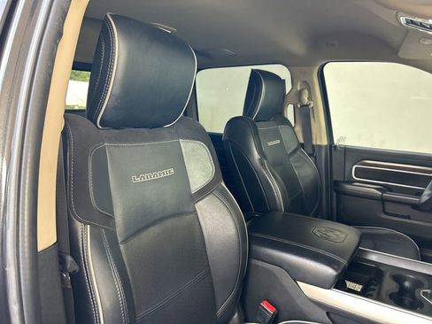 Used 2020 RAM 2500 Laramie image 29