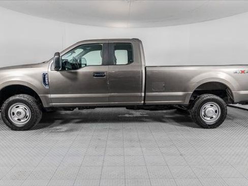 Used 2021 Ford F250 XL w/ Power Equipment Group image 3