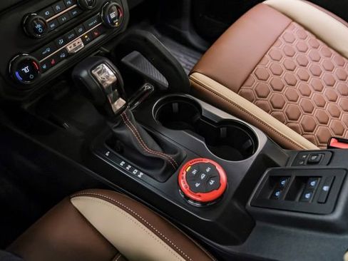 Used 2025 Ford Bronco Raptor AWD/4WD image 71