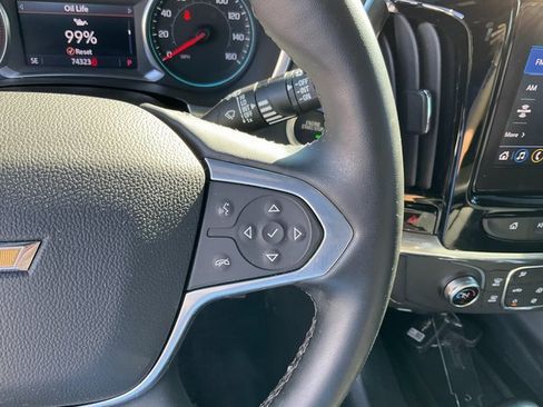 Used 2023 Chevrolet Traverse LT w/ LPO, Floor Liner Package image 12