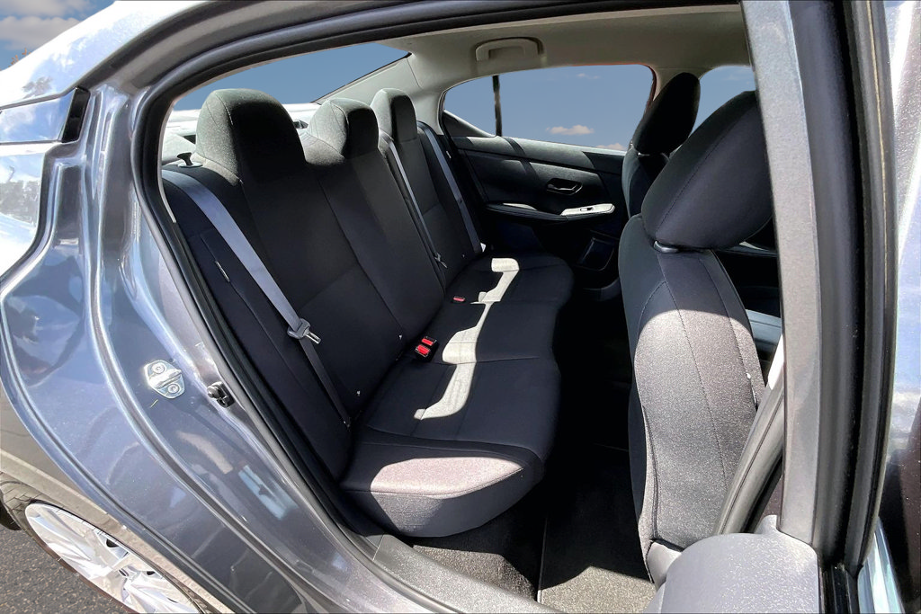 Certified 2025 Nissan Sentra S FWD image 23