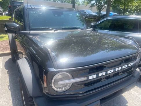Used 2024 Ford Bronco Outer Banks w/ Sasquatch Package AWD/4WD image 6