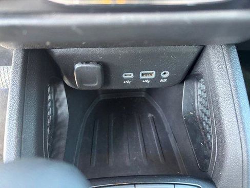 Used 2023 Chevrolet TrailBlazer LS image 24