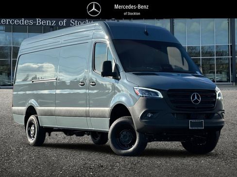New 2026 Mercedes-Benz Sprinter 2500 image 1