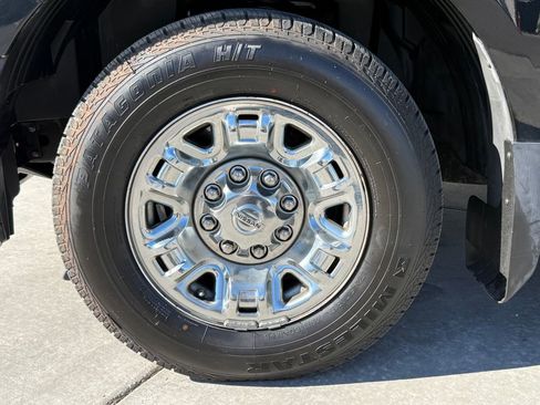 Used 2017 Nissan NV 3500 SL image 25