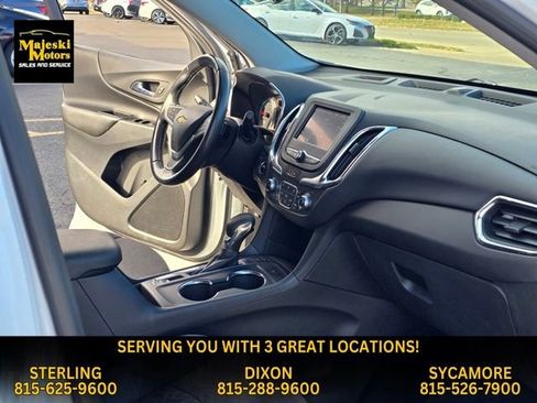 Used 2022 Chevrolet Equinox LT image 32