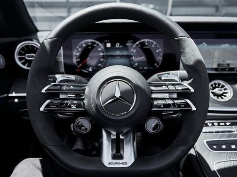 Used 2021 Mercedes-Benz E 53 AMG 4MATIC Cabriolet image 38