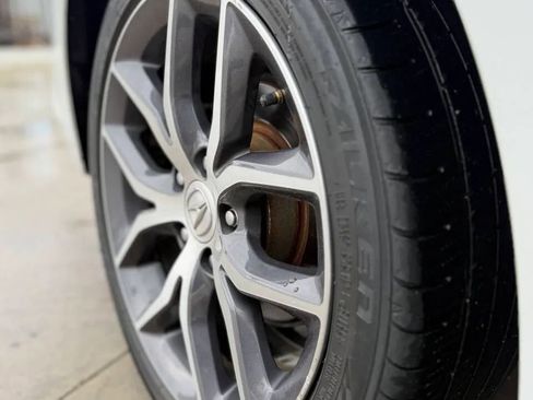 Used 2019 Acura ILX FWD image 10