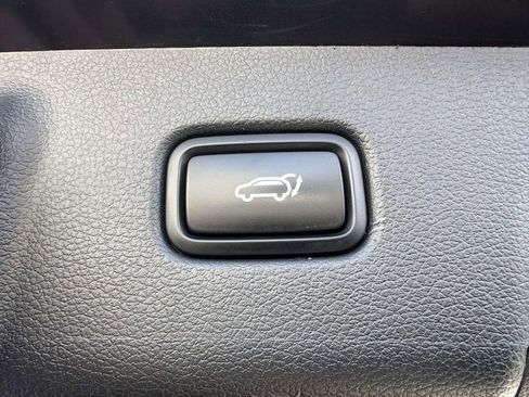 Used 2022 Hyundai Palisade Limited AWD/4WD image 13