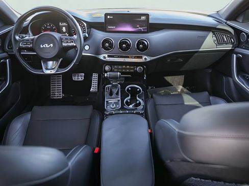 Used 2022 Kia Stinger GT-Line RWD image 28