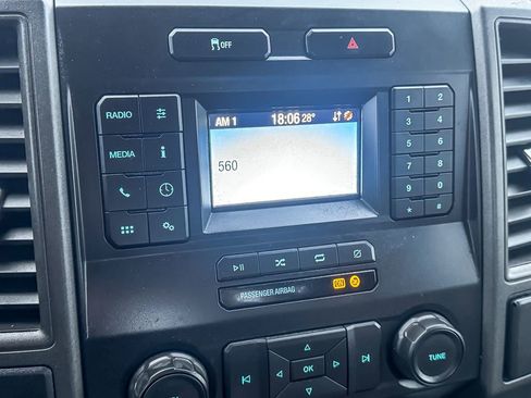 Used 2022 Ford F550 2WD Regular Cab Super Duty image 13