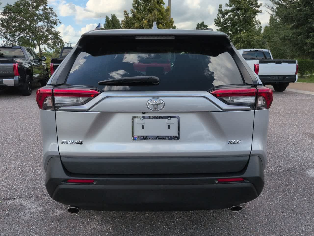 Certified 2025 Toyota RAV4 XLE FWD image 5
