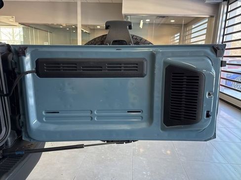 Used 2023 Ford Bronco Black Diamond AWD/4WD image 41