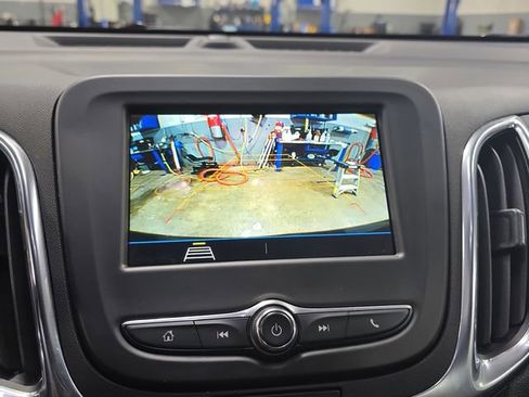 Used 2019 Chevrolet Equinox LT AWD/4WD image 27