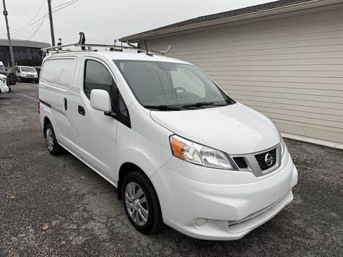 Used 2021 Nissan NV200 SV image 2