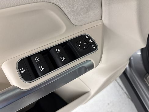 Certified 2024 Mercedes-Benz EQB 300 4MATIC image 14