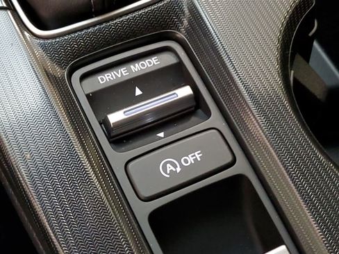 Certified 2025 Honda Civic Sport image 28