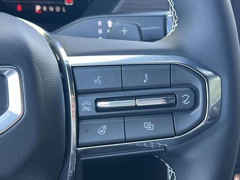 New 2026 GMC Acadia Denali w/ Super Cruise Package image 14