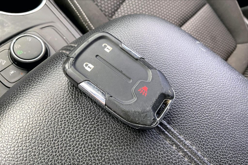Used 2024 GMC Terrain SLE AWD/4WD image 28