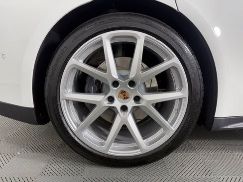 Certified 2025 Porsche Panamera 4 image 13