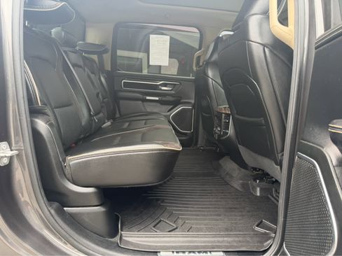 Used 2020 RAM 1500 Laramie AWD/4WD image 18