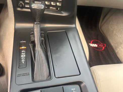Used 1995 Chevrolet Corvette Coupe RWD image 21
