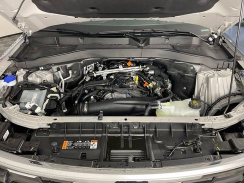 New 2026 Ford Explorer Active RWD image 9