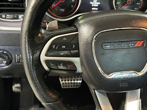 Used 2017 Dodge Charger R/T Scat Pack RWD image 43