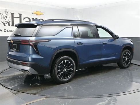 New 2026 Chevrolet Traverse LT w/ Sun and Wheel Package image 29