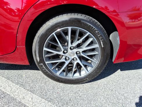 Used 2016 Lexus ES 350 w/ Luxury Package w/Wood Trim FWD image 11
