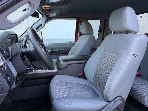 Used 2011 Ford F250 XLT w/ XLT Premium Pkg AWD/4WD image 24