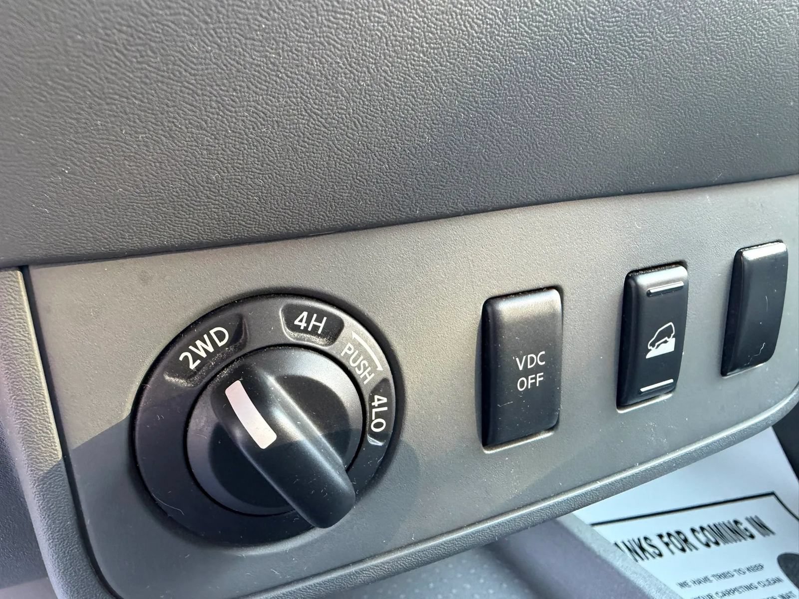 Used 2011 Nissan Frontier SV AWD/4WD image 19