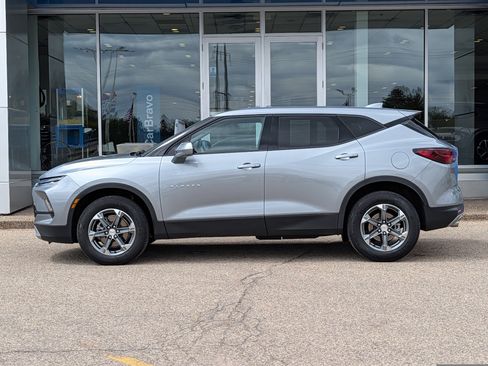 Certified 2025 Chevrolet Blazer LT AWD/4WD image 5