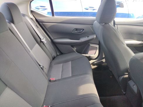 Used 2024 Nissan Sentra SV image 5