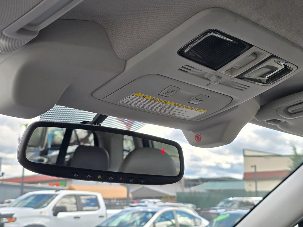 Used 2015 Subaru Forester 2.5i Touring w/ Eyesight & Navigation System AWD/4WD image 26